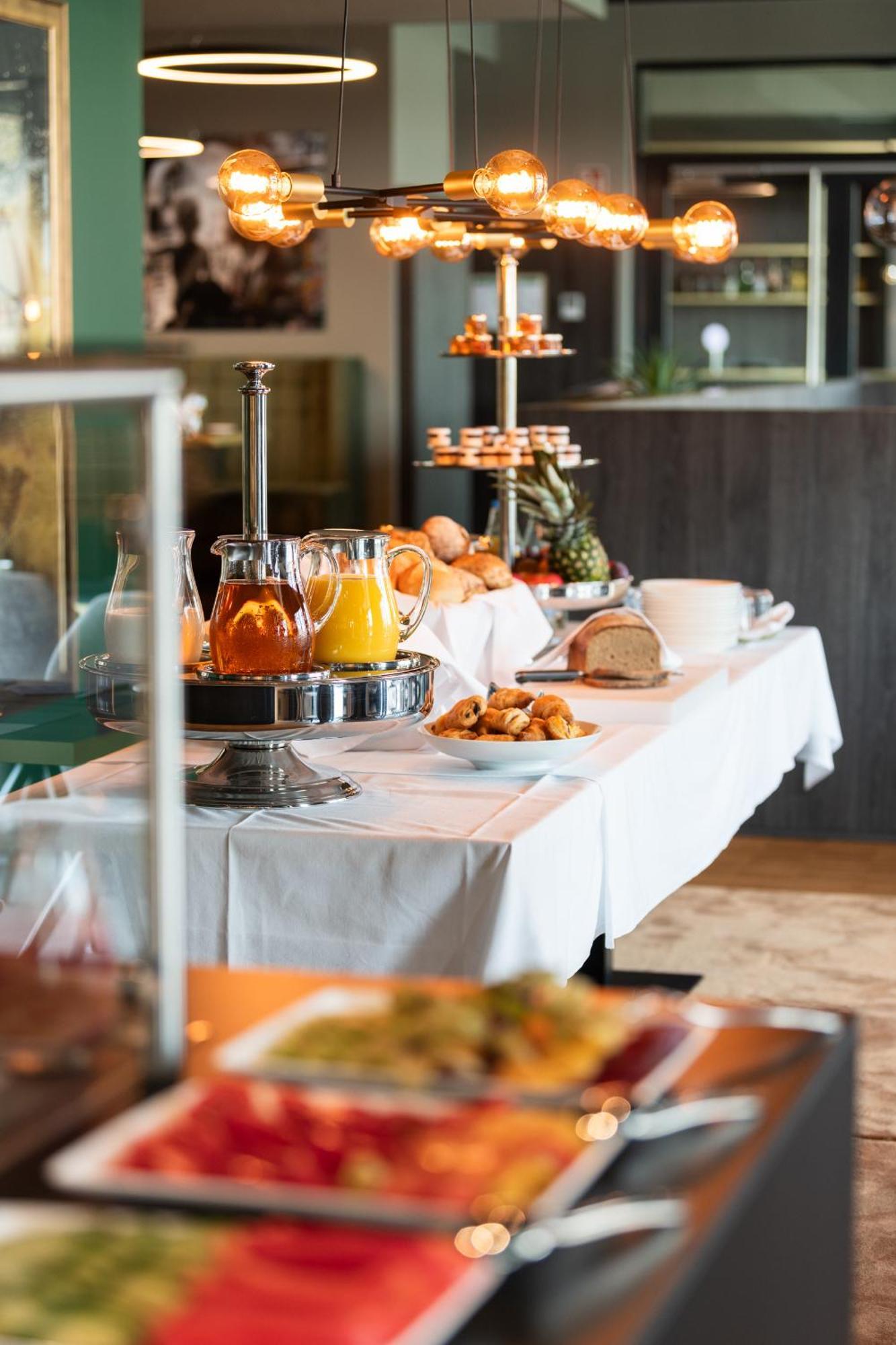 Target World Hunter'S Lodge Landscheid Екстер'єр фото